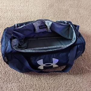 UA Undeniable 5.0 Medium Duffle Bag
